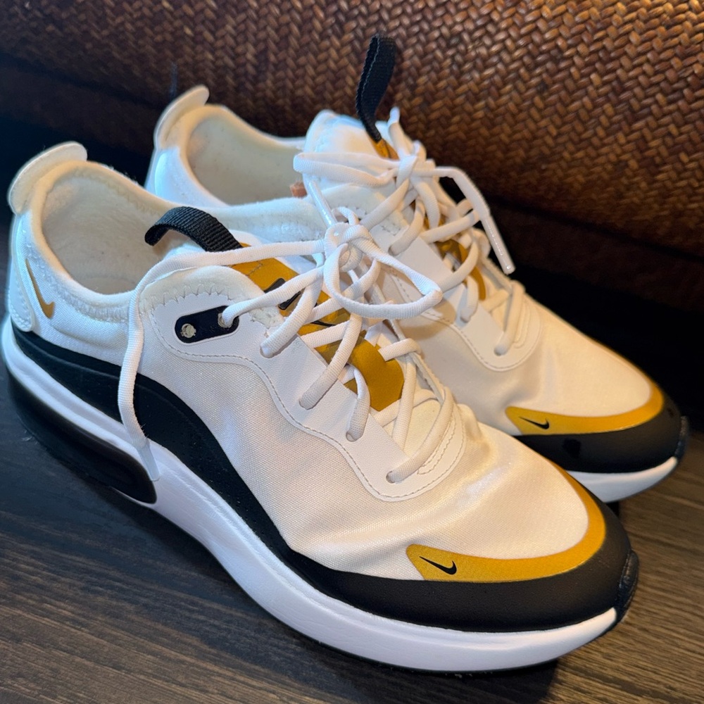 Nike Women’s White Black and Yellow Sneakers